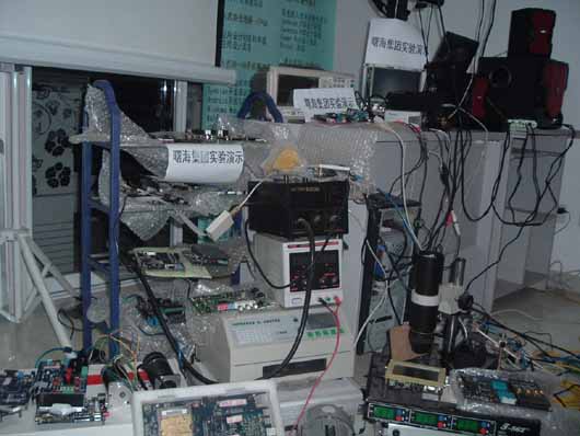 ��Ƭ�C��Ӗ�WУ